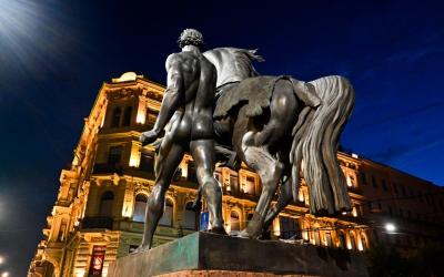 TOP PLACES TO VISIT IN SAINT PETERSBURG, RUSSIA in 2025 : ULTIMATE TRAVEL GUIDE