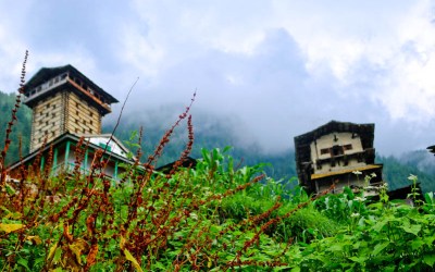 Chehni Kothi in Jibhi: Why A visit To This Village Is Worth Your Time